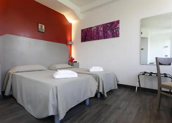 Casa Per Ferie San Juan De Avila Guest house Rome