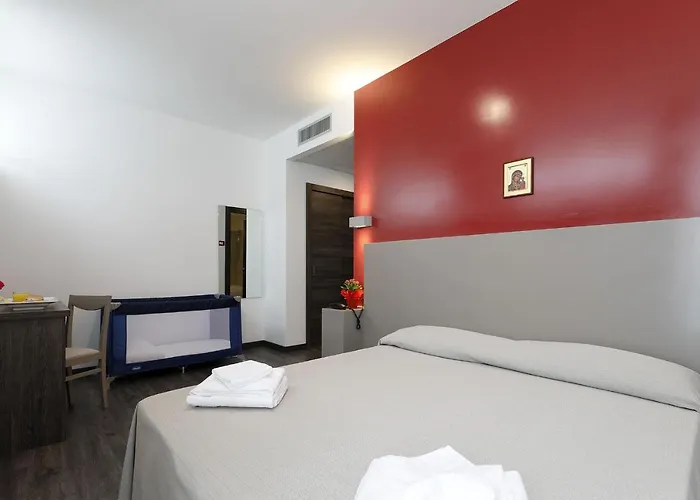 Guest house Casa Per Ferie San Juan De Avila Rome