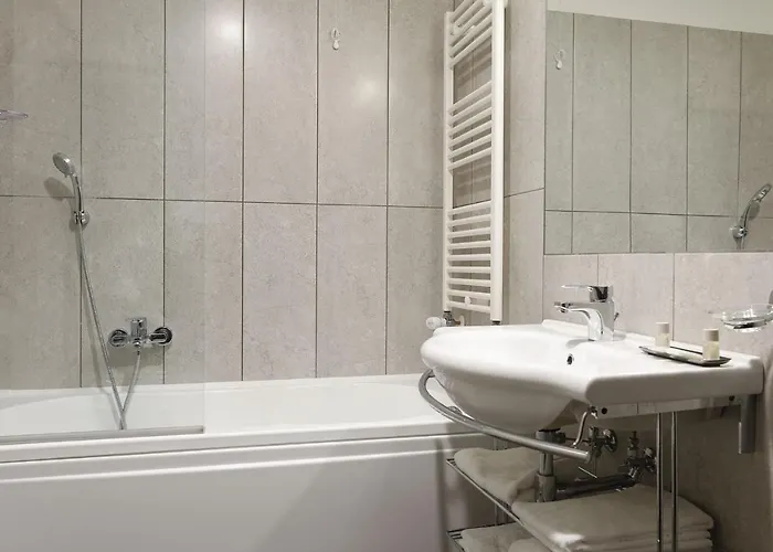 Casa Per Ferie San Juan De Avila Guest house Rome
