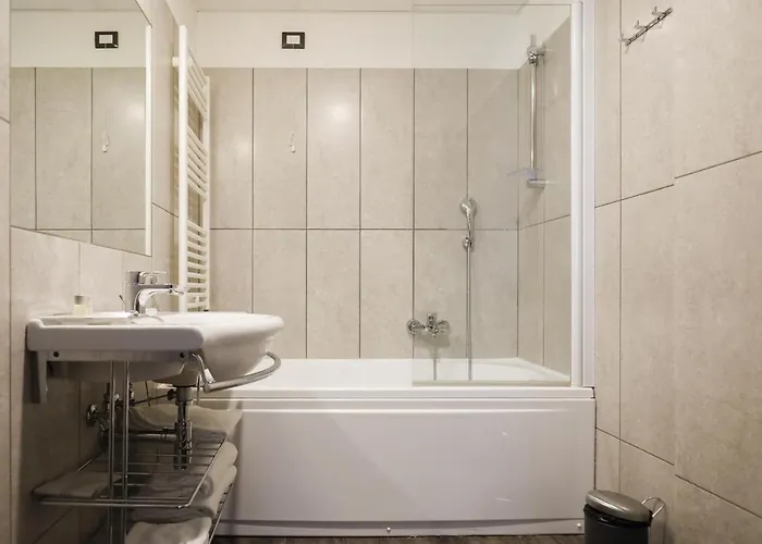 Guest house Casa Per Ferie San Juan De Avila Rome